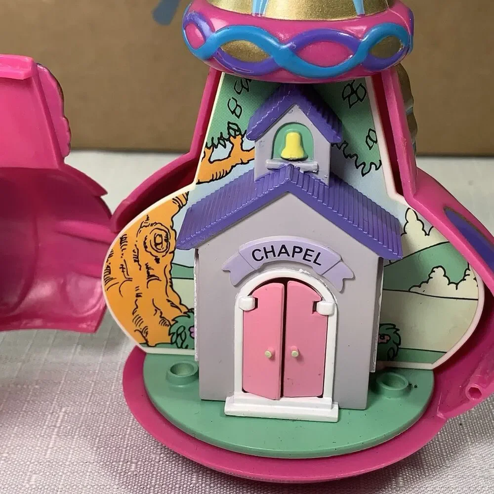 Trendmasters 1995 I Dream Of Jeannie Polly Pocket Lot Of Bottles And 3 Figures